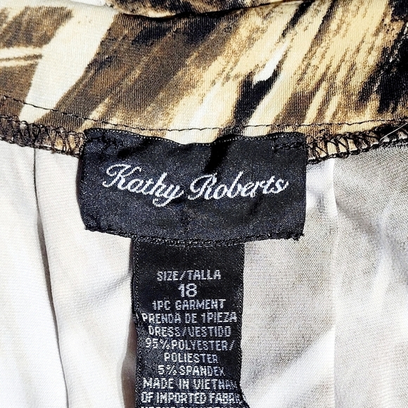 Kathy Roberts Splash of Brown Midi Dress (18) - Picture 5 of 11